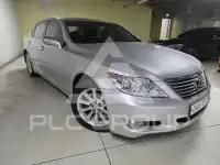 2012 Lexus LS