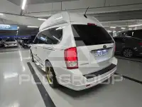 2012 KIA Carnival