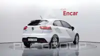 2012 KIA Pride