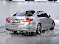 2012 Hyundai Genesis