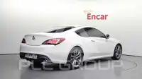 2012 Hyundai Genesis
