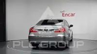 2012 Hyundai Genesis