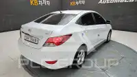 2012 Hyundai Accent