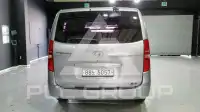 2012 Hyundai Starex