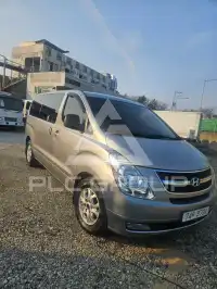 2012 Hyundai Starex