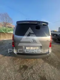 2012 Hyundai Starex