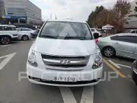2012 Hyundai Starex