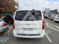 2012 Hyundai Starex