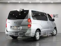 2012 Hyundai Starex