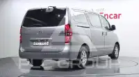 2012 Hyundai Starex