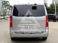 2012 Hyundai Starex