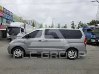 2012 Hyundai Starex