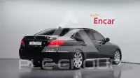 2012 Hyundai Equus