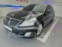 2012 Hyundai Equus