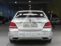 2012 Hyundai Equus