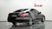2012 Hyundai Equus