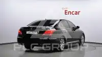 2012 Hyundai Equus