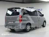 2012 Hyundai Starex