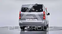 2012 Hyundai Starex