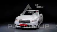 2012 Infinity M30