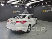 2013 KIA K3