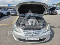 2013 Hyundai Genesis