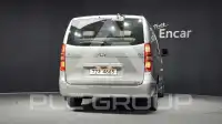 2013 Hyundai Starex