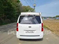 2013 Hyundai Starex