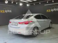 2013 Hyundai Avante