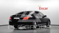 2013 Hyundai Equus