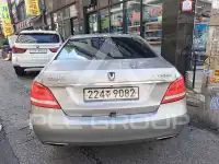 2013 Hyundai Equus