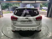 2014 KIA Carens