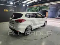 2014 KIA Carens