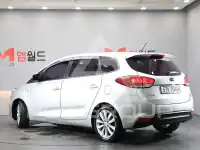 2014 KIA Carens