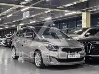 2014 KIA Carens