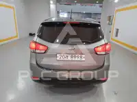 2014 KIA Carens
