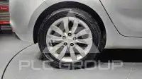 2014 KIA Carens