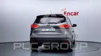 2014 KIA Carens