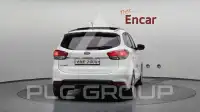 2014 KIA Carens