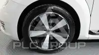 2014 Volkswagen BEETLE