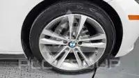 2015 BMW 320
