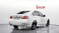 2015 BMW 320