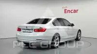 2015 BMW 320