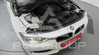 2015 BMW 320