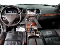2015 Lincoln MKS