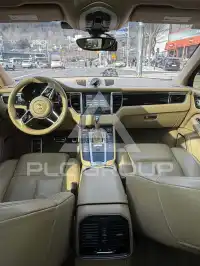 2015 Porsche Macan