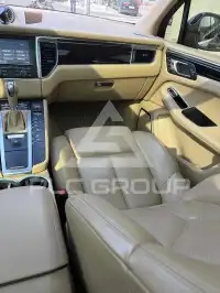 2015 Porsche Macan