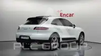 2015 Porsche Macan