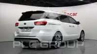 2015 KIA Carnival