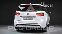 2015 KIA Carnival